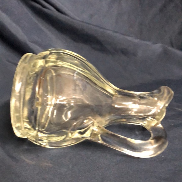 Vintage nice glass cruet with stopper for oil or vinegar at the table 7” tall - Picture 7 of 9